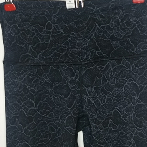 Lululemon Align HR 25" legging - Picture 2 of 3